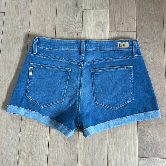 PAIGE Blue Jean Shorts with Rolled Hems and Faded Details size 29 - Picture 3 of 3